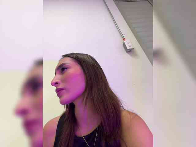 Megan-Holly webcam