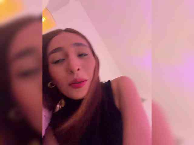 Megan-Holly Megan-Holly