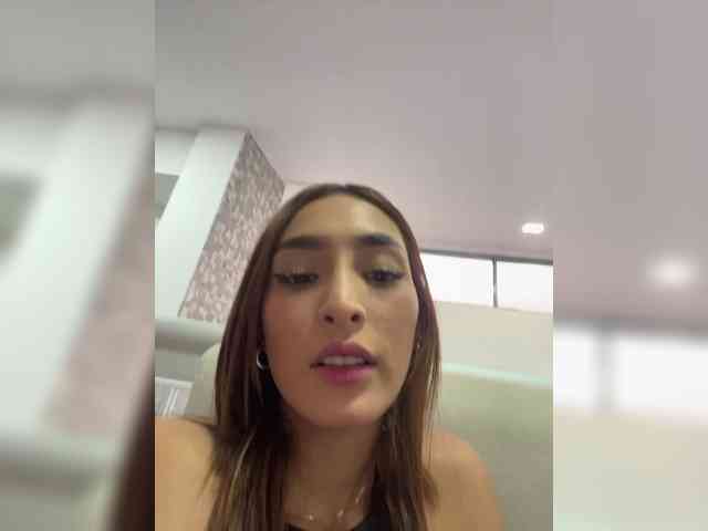 Megan-Holly webcam