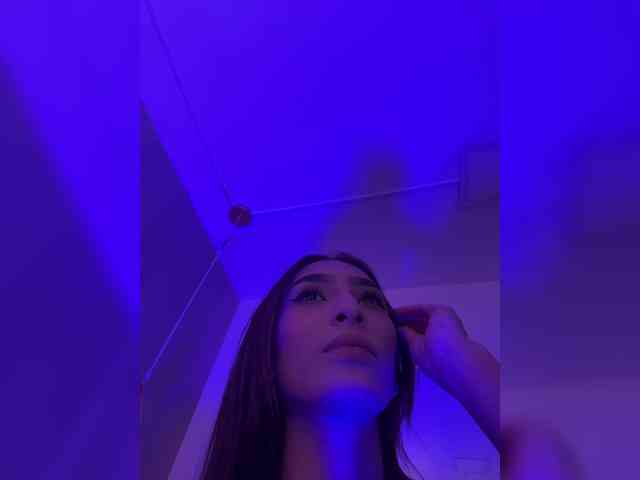 Megan-Holly webcam