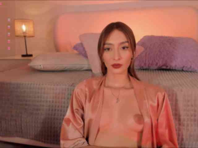 Megan-Holly webcam