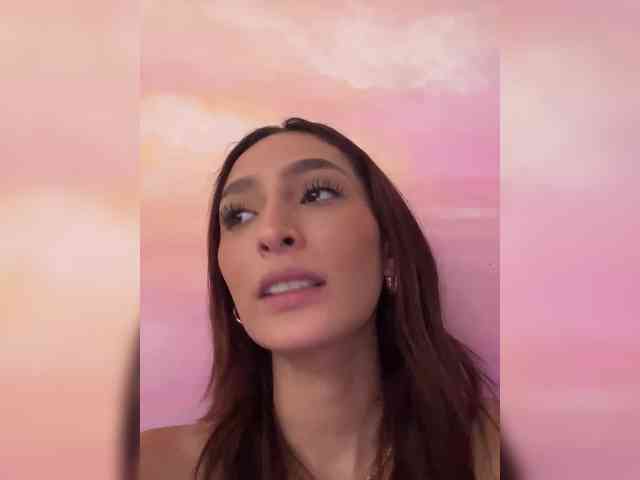 Megan-Holly Megan-Holly