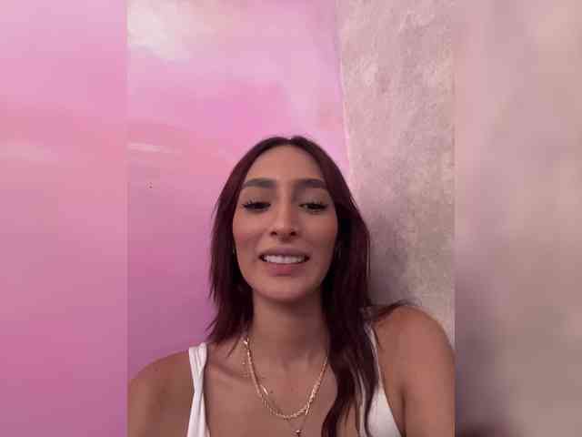 Megan-Holly webcam