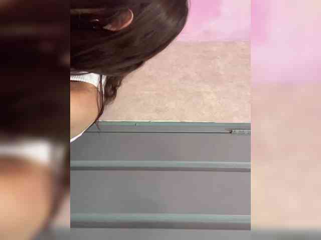 Megan-Holly webcam