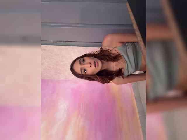 Megan-Holly Megan-Holly