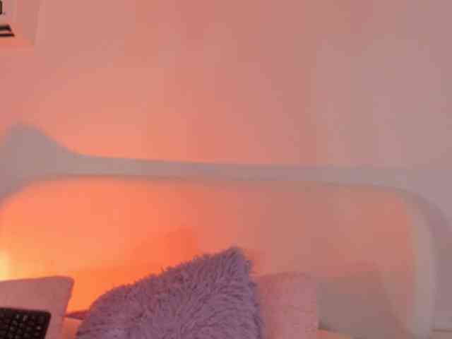 Megan-Holly Megan-Holly