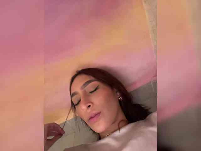Megan-Holly webcam