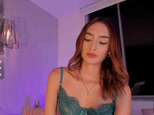Megan-Holly webcam