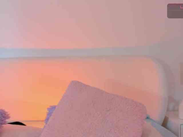 Megan-Holly Megan-Holly