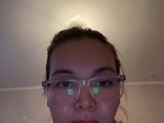 LynnMonica Porn Show