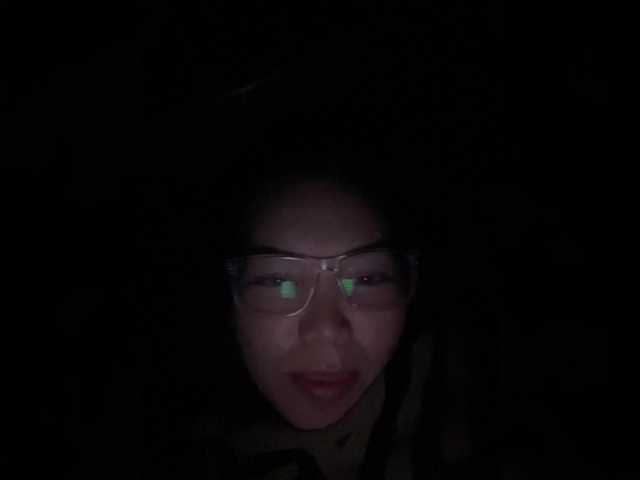 LynnMonica's BongaCams show and profile