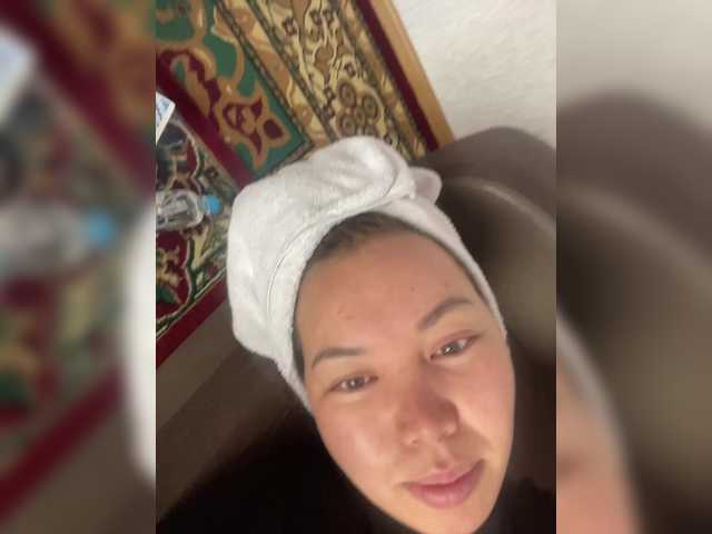 LynnMonica's BongaCams show and profile