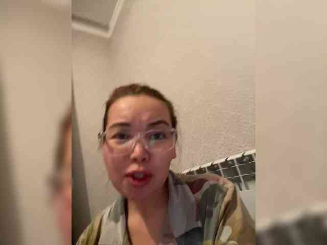 LynnMonica LynnMonica