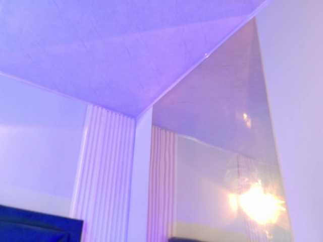 MollyyCruz's BongaCams show and profile