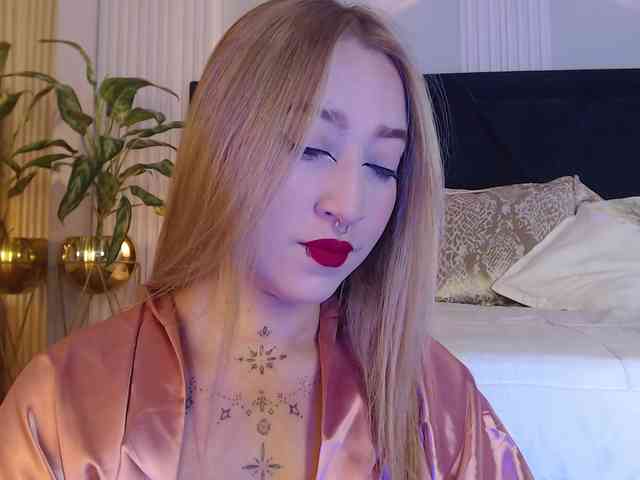 MollyyCruz webcam