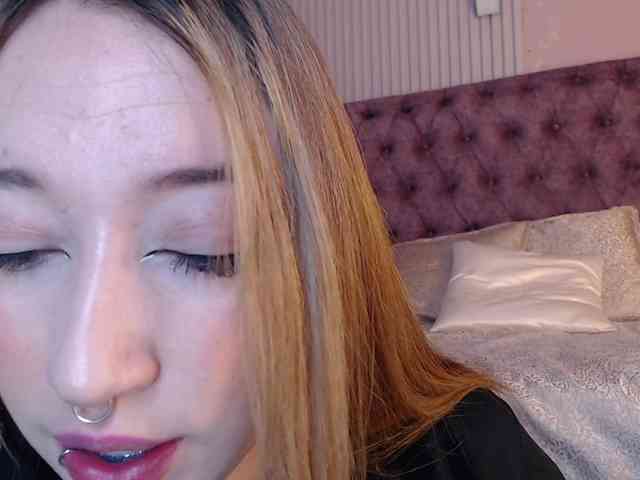 MollyyCruz webcam