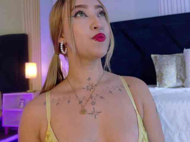 MollyyCruz MollyyCruz