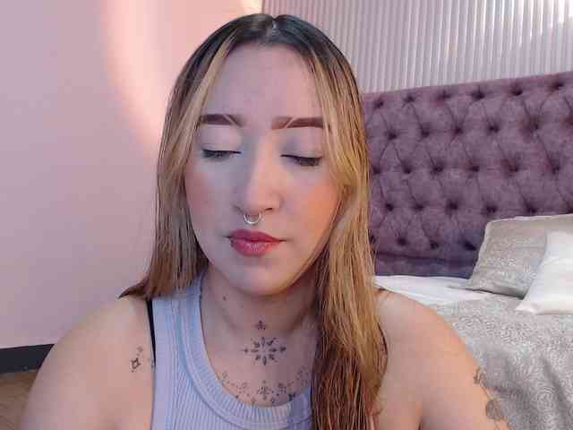 MollyyCruz webcam
