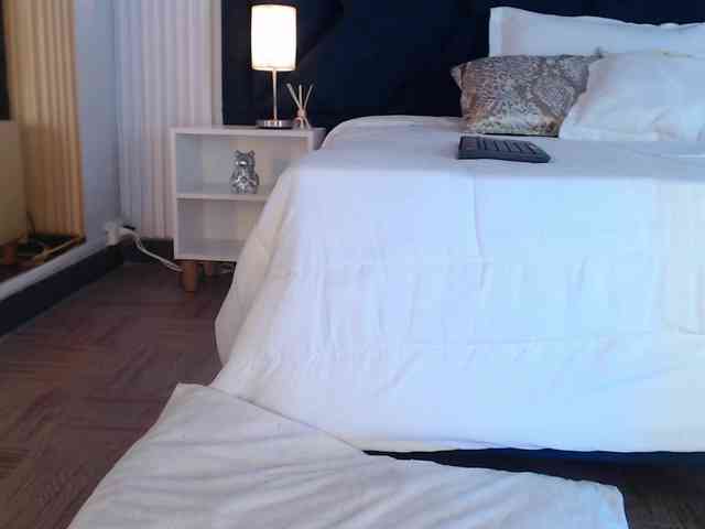 MollyyCruz webcam