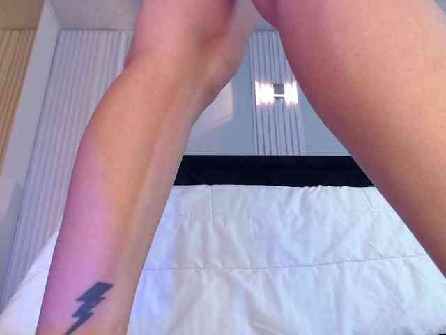 MollyyCruz webcam