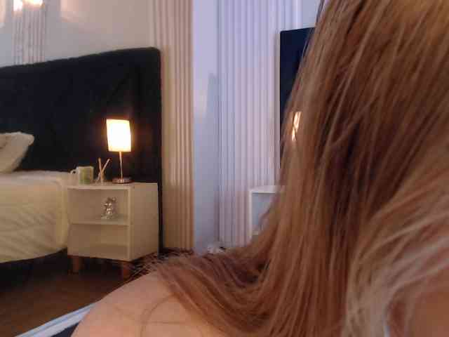 MollyyCruz webcam