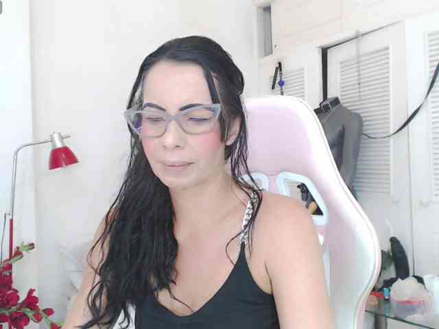 sasha-hot- webcam