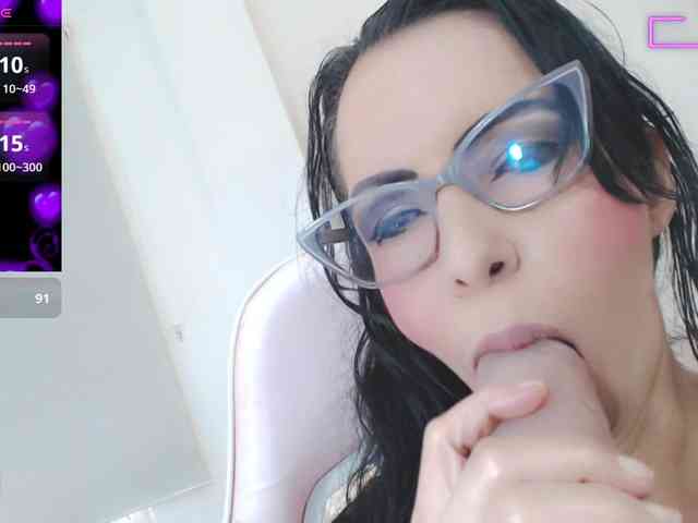 sasha-hot- webcam