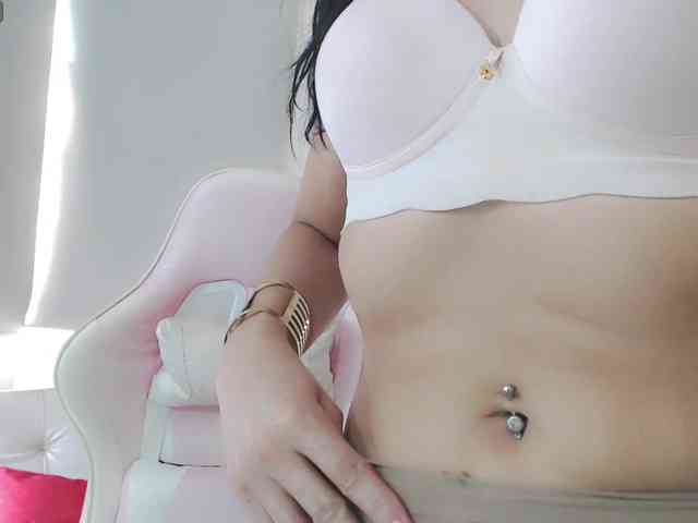 sasha-hot- webcam