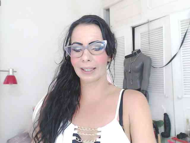 sasha-hot- webcam