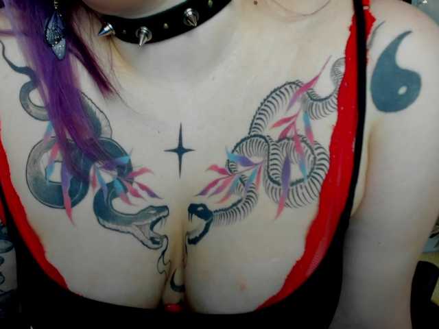 98GabbieSEXY's BongaCams show and profile