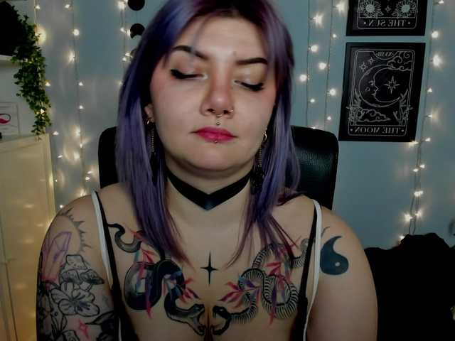 98GabbieSEXY's BongaCams show and profile