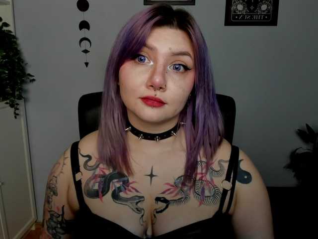 98GabbieSEXY's BongaCams show and profile