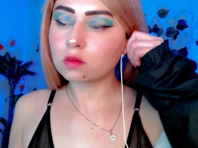  Sabrinaolsons chat room