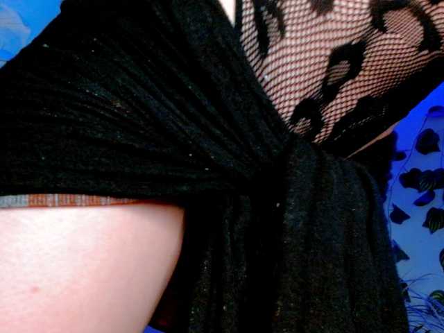 Sabrinaolsons's BongaCams show and profile