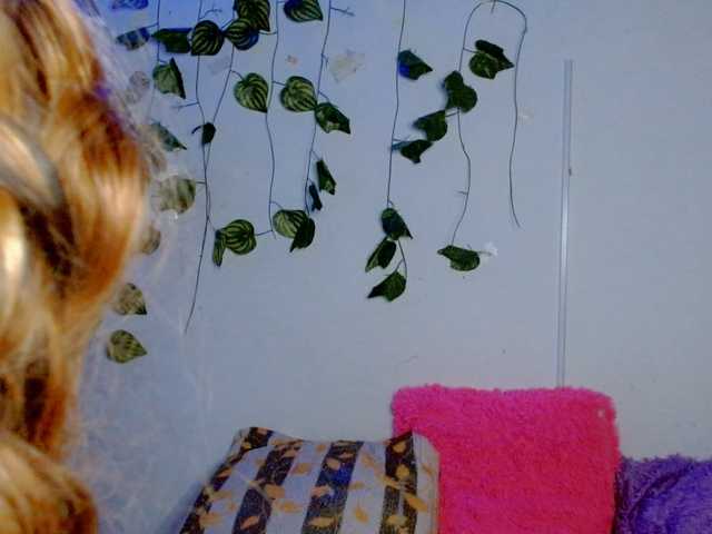 Sabrinaolsons's BongaCams show and profile