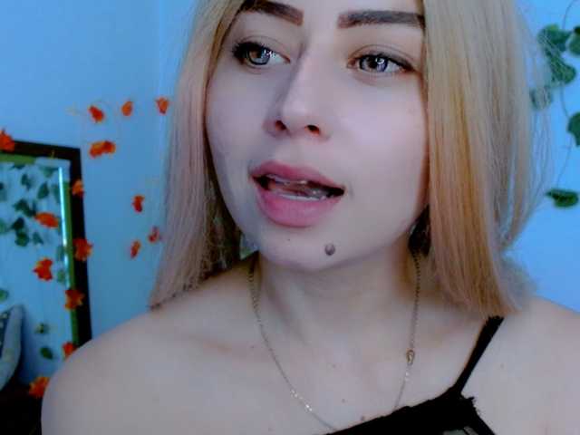 Sabrinaolsons webcam