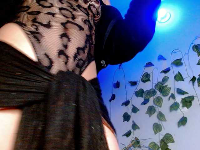 Sabrinaolsons's BongaCams show and profile