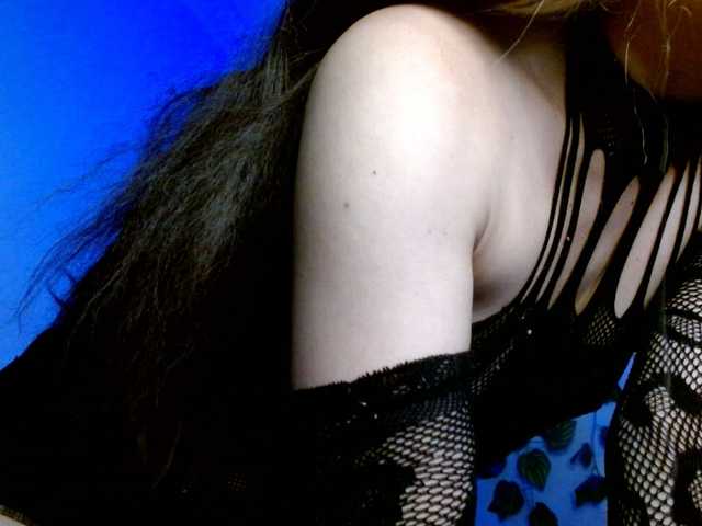 Sabrinaolsons's BongaCams show and profile