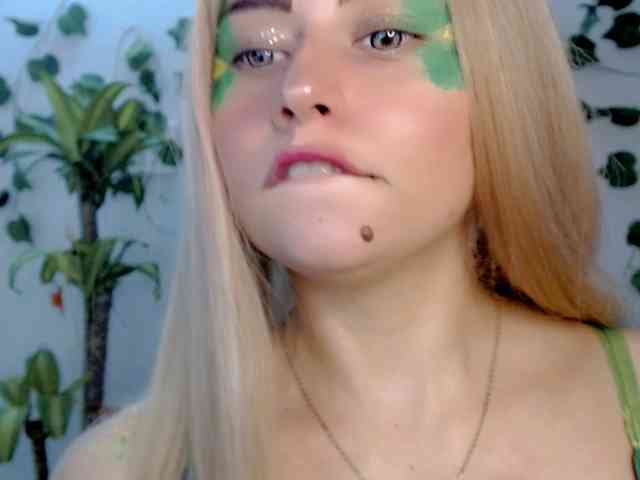 Sabrinaolsons webcam