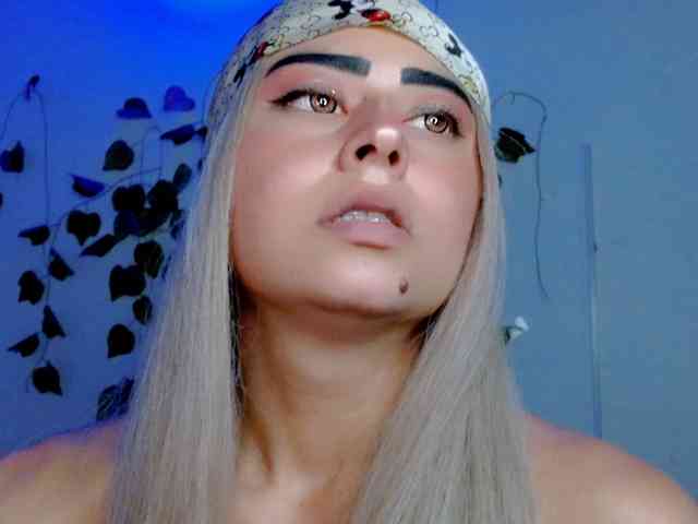 Sabrinaolsons webcam