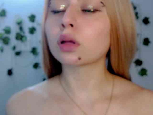 Sabrinaolsons webcam