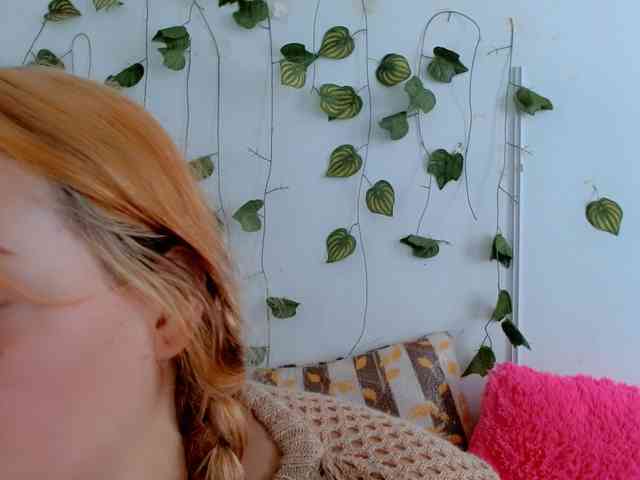 Sabrinaolsons webcam