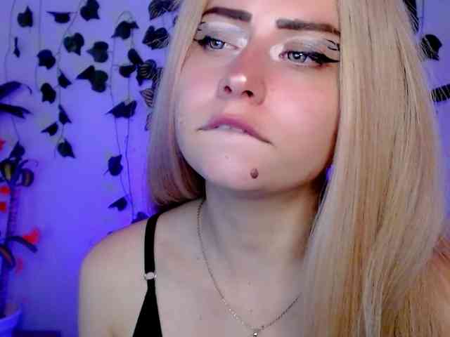 Sabrinaolsons webcam