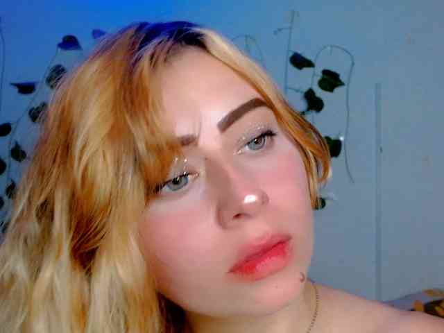 Sabrinaolsons webcam