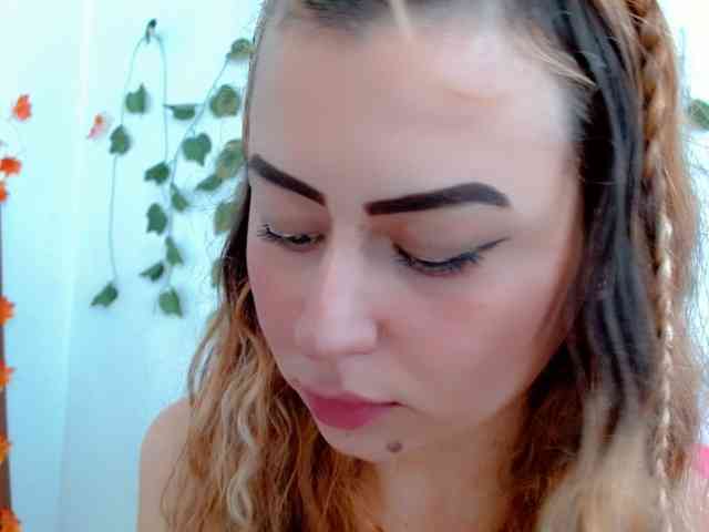 Sabrinaolsons webcam