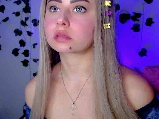 Sabrinaolsons webcam