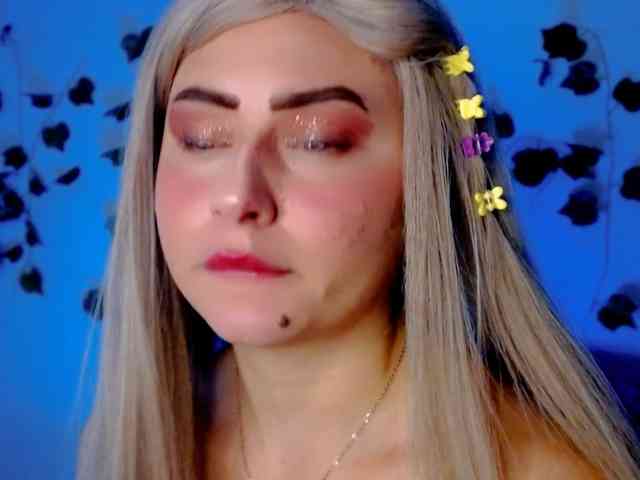 Sabrinaolsons webcam