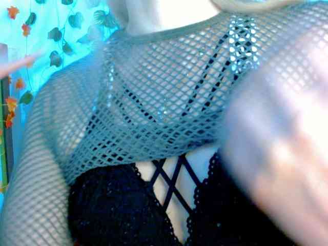 Sabrinaolsons webcam