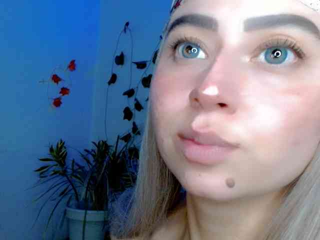 Sabrinaolsons webcam