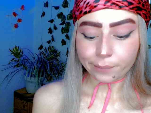 Sabrinaolsons Live Webcam on BongaCams